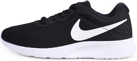 black comfortable Nike shoes